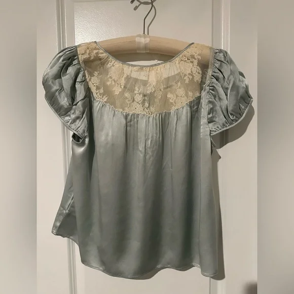 Doen Camri Top in Dusty Blue - Picture 4 of 8